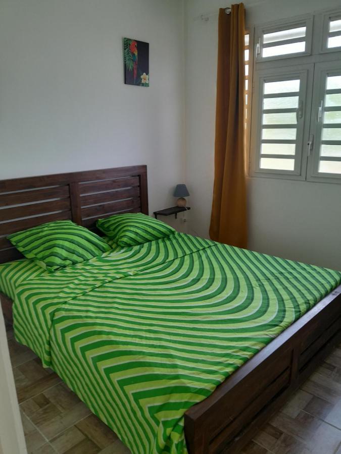 Kami Lodge F3 Jacuzzi Riviere-Salee Экстерьер фото